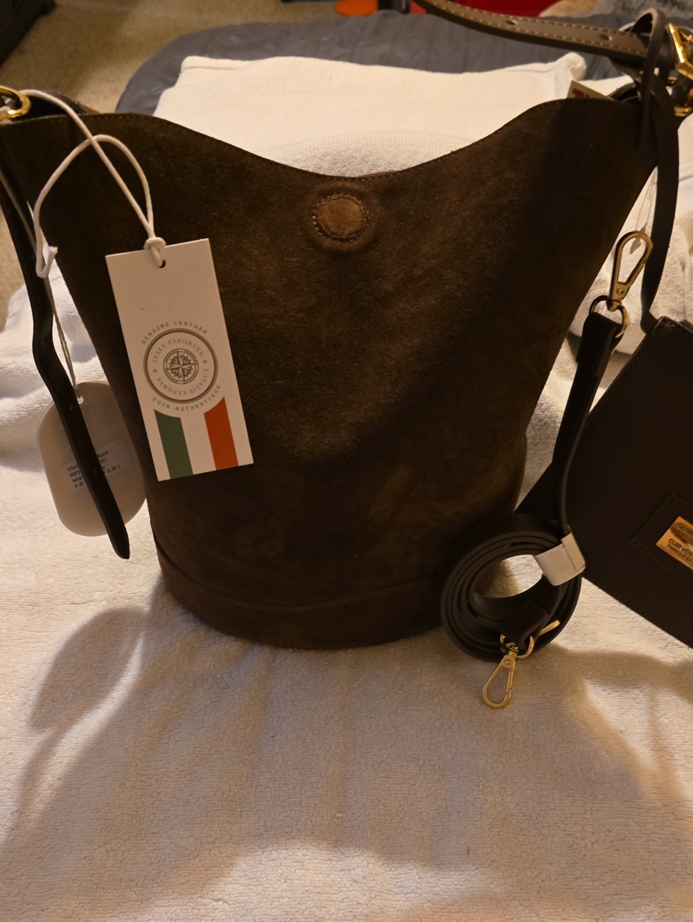 Viola Castellani Suede Bucket Crossbody Bag w/ Pouch NWT